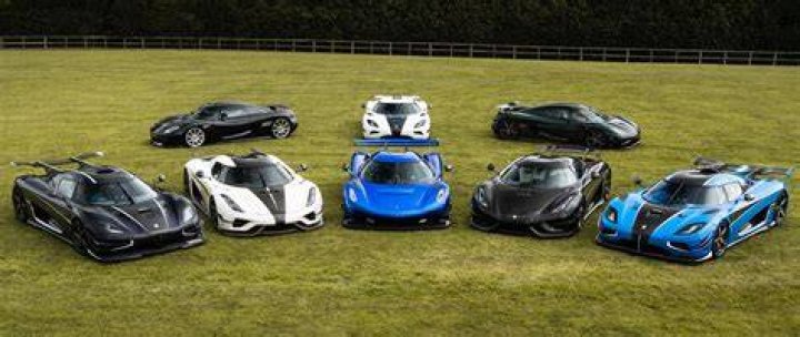 How many French cars are there?